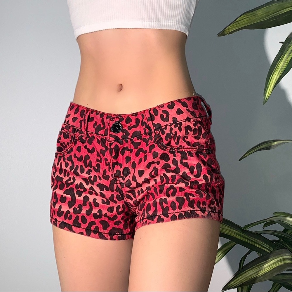 y2k pink cheetah print shorts